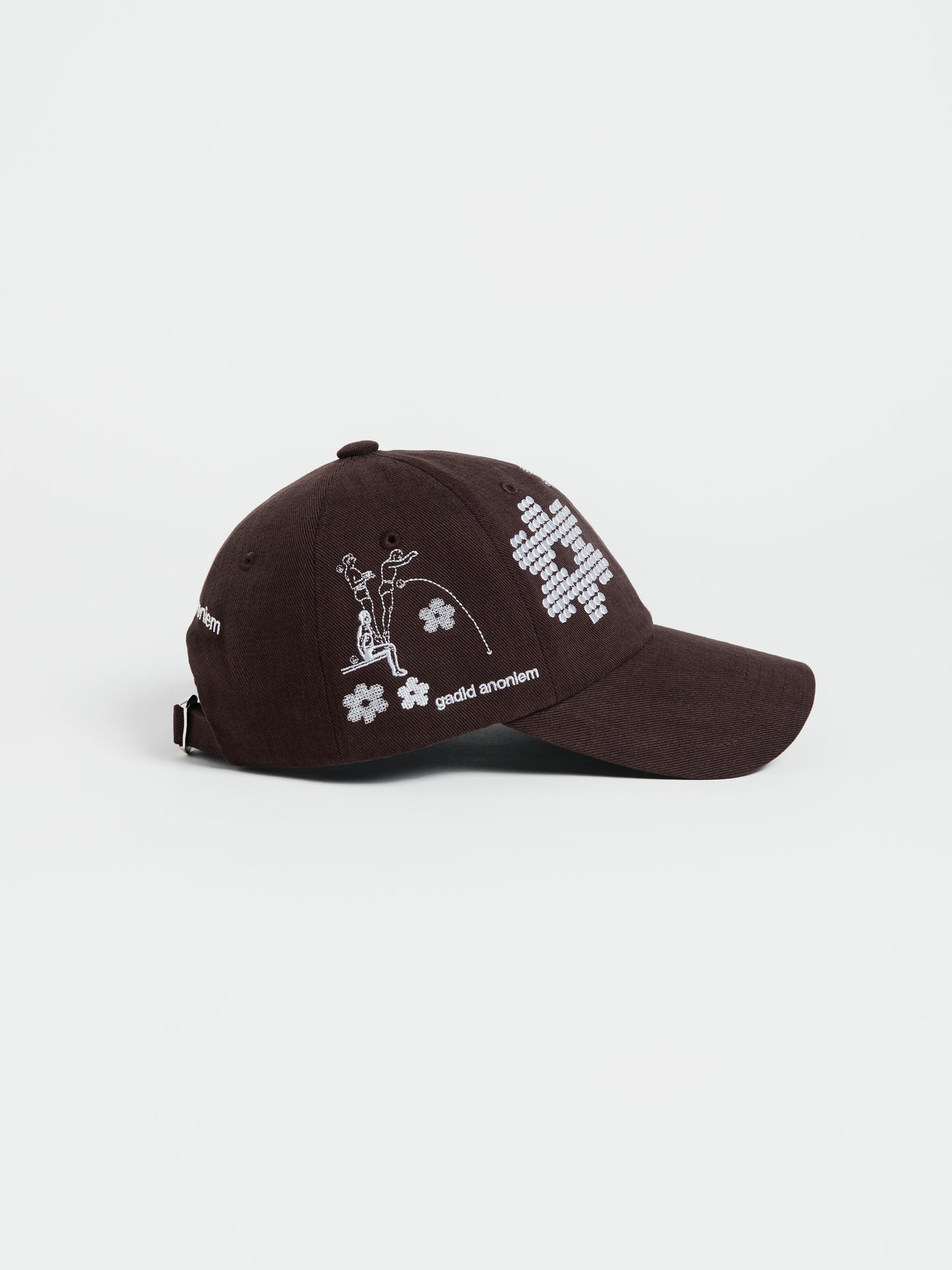 color:BROWN