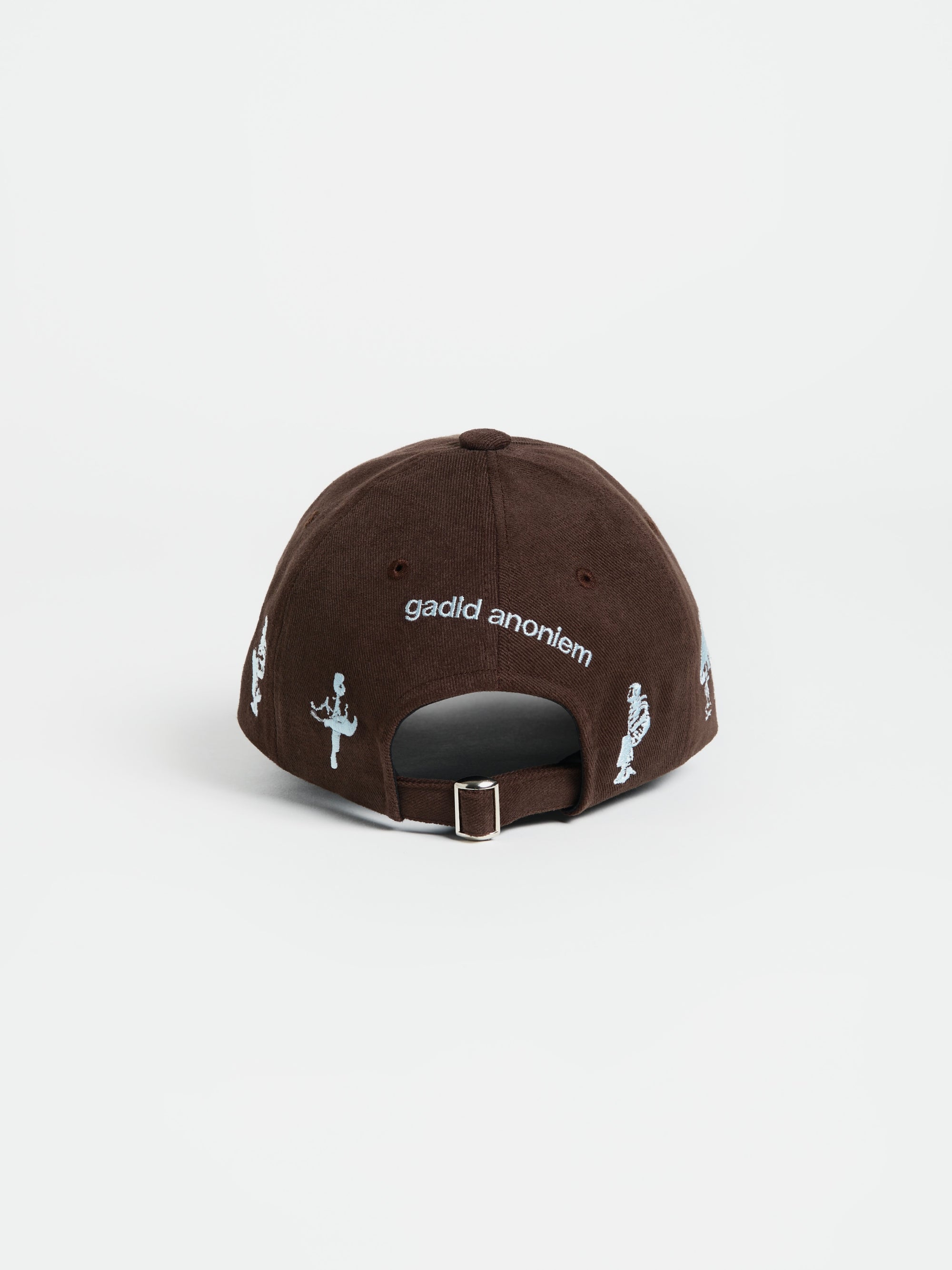 color:BROWN
