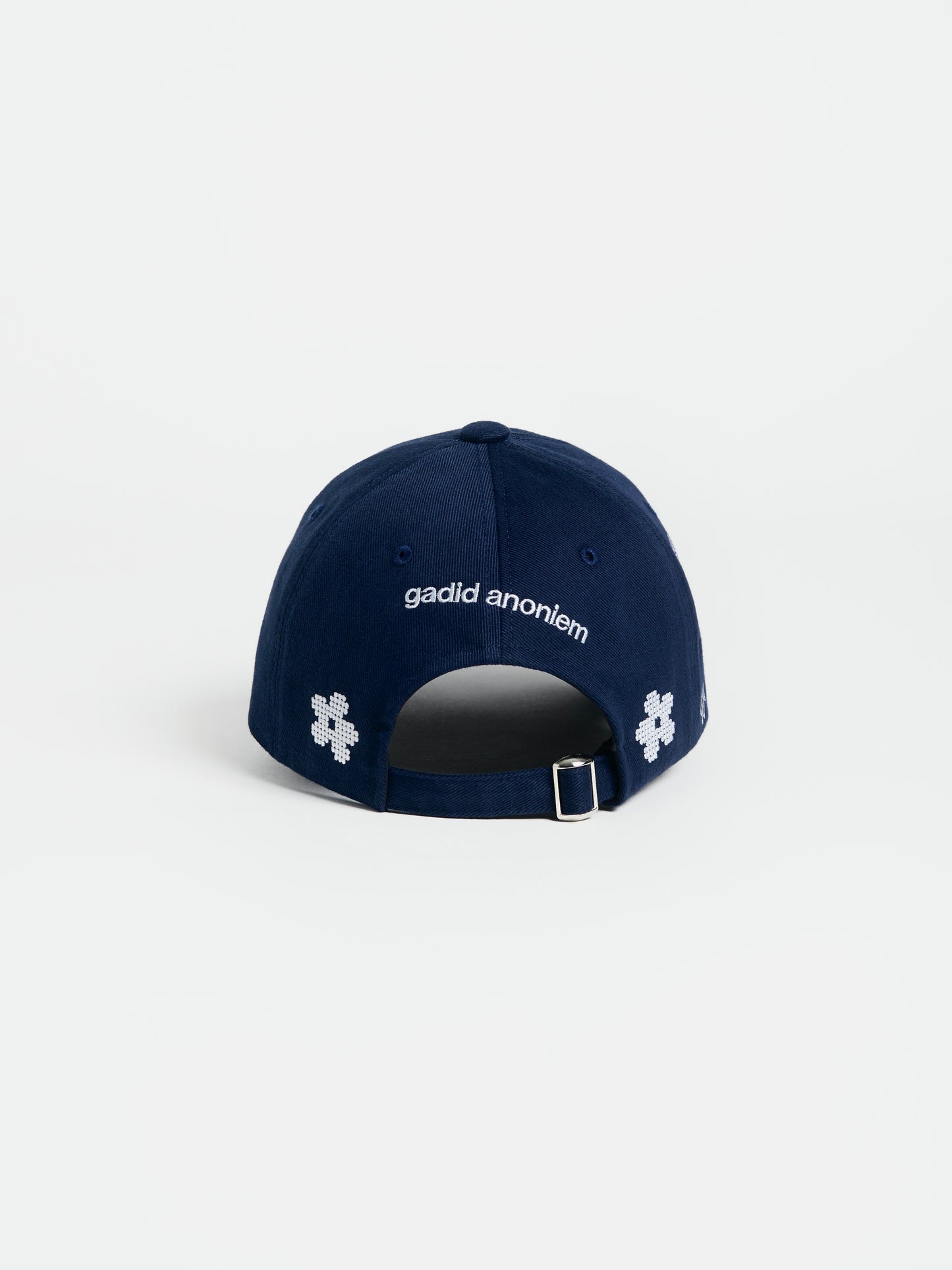 color:NAVY