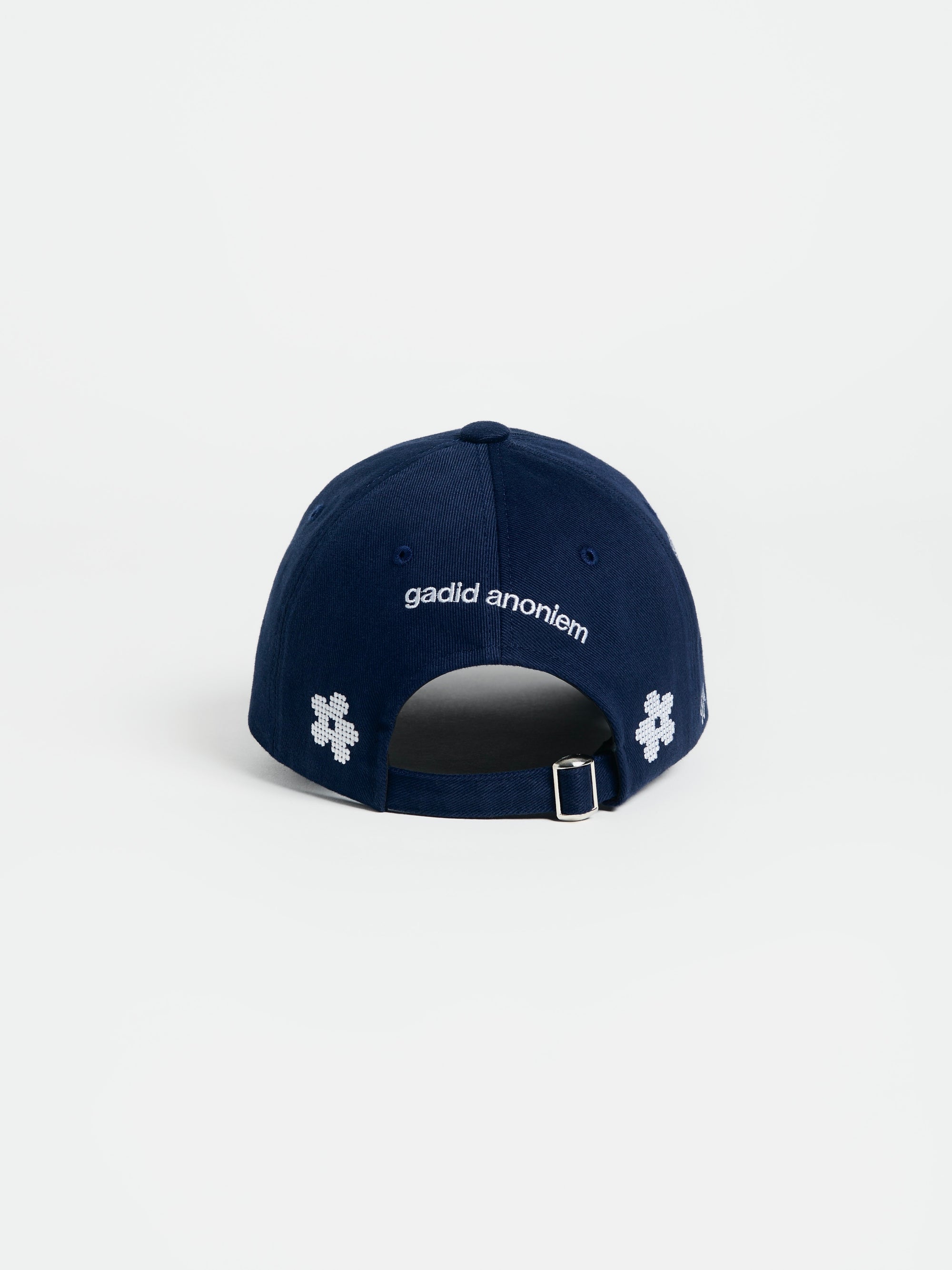 color:NAVY