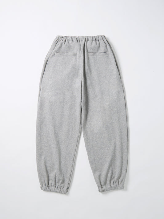 color:GREY