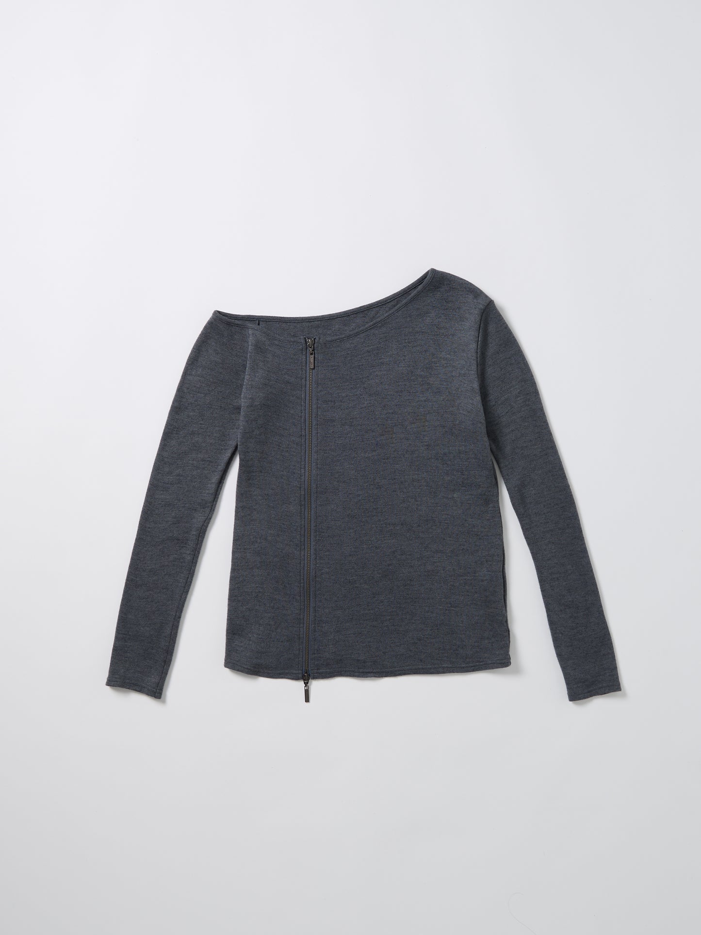 color:GREY