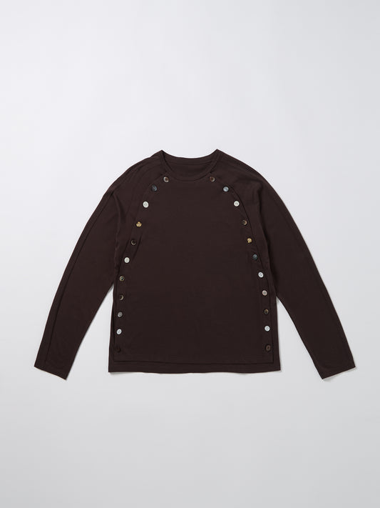 color:BROWN