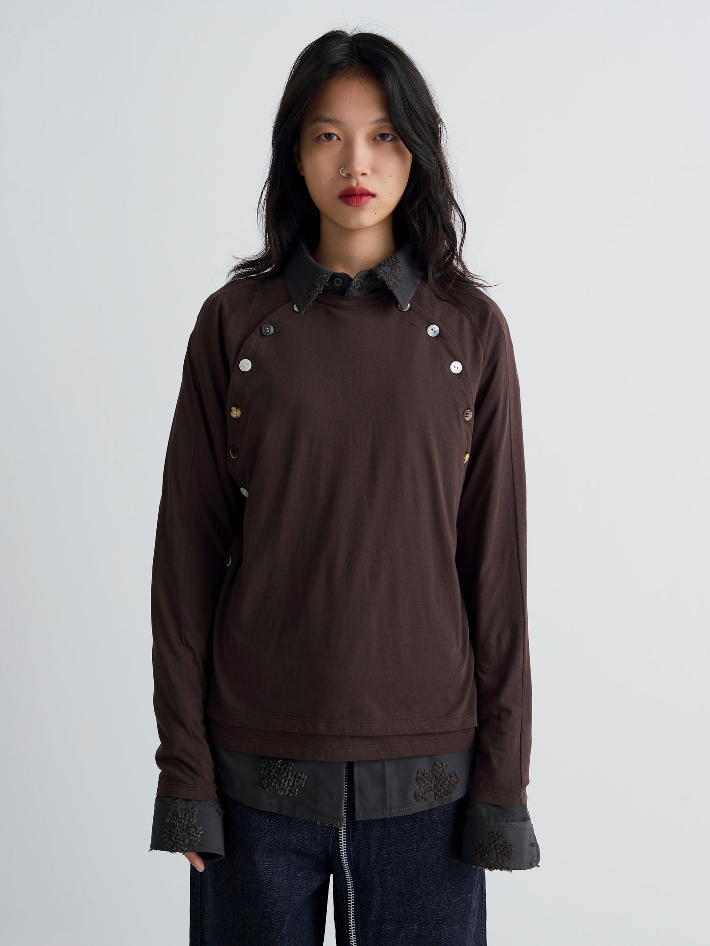 color:BROWN
