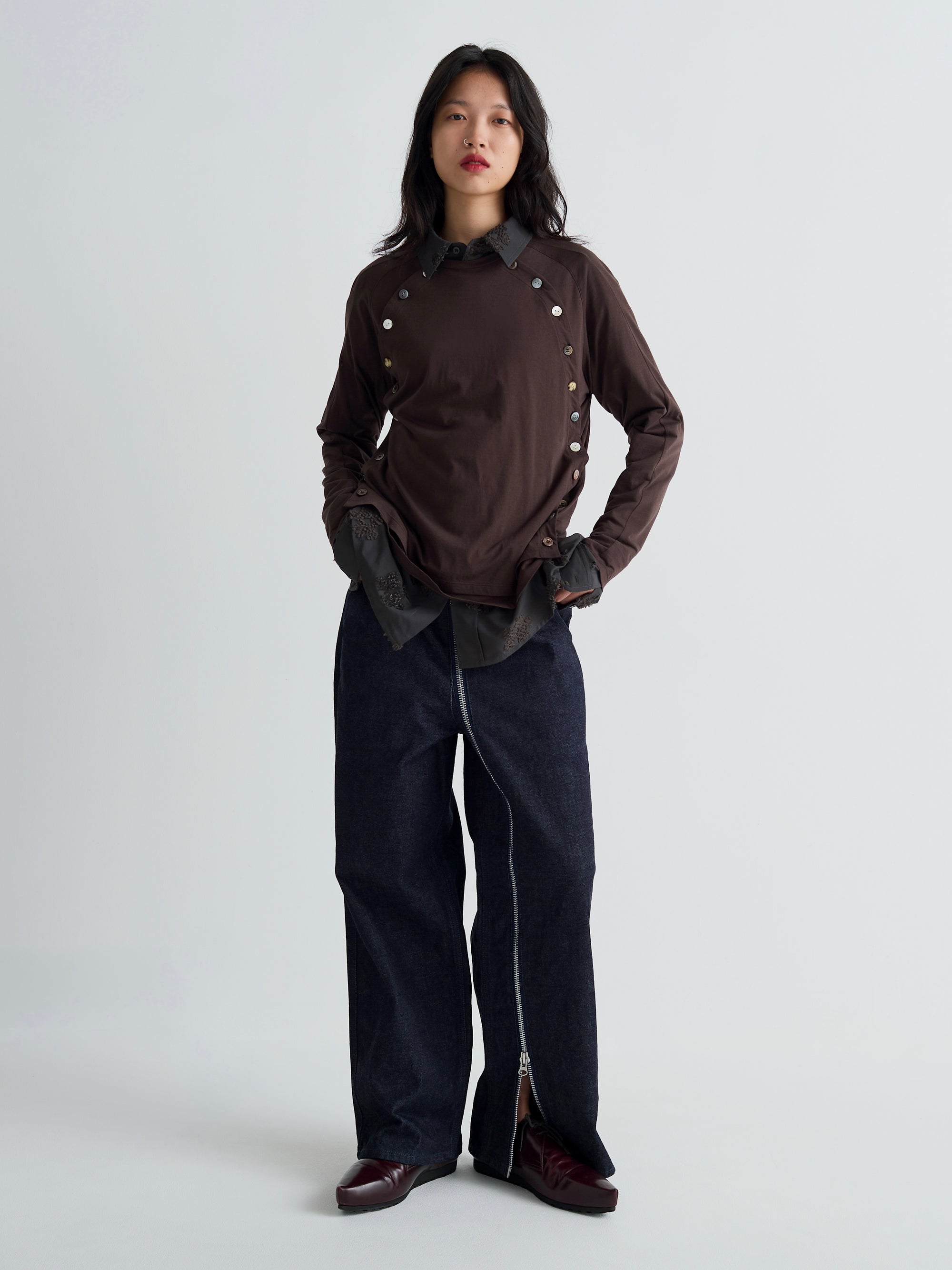 color:BROWN