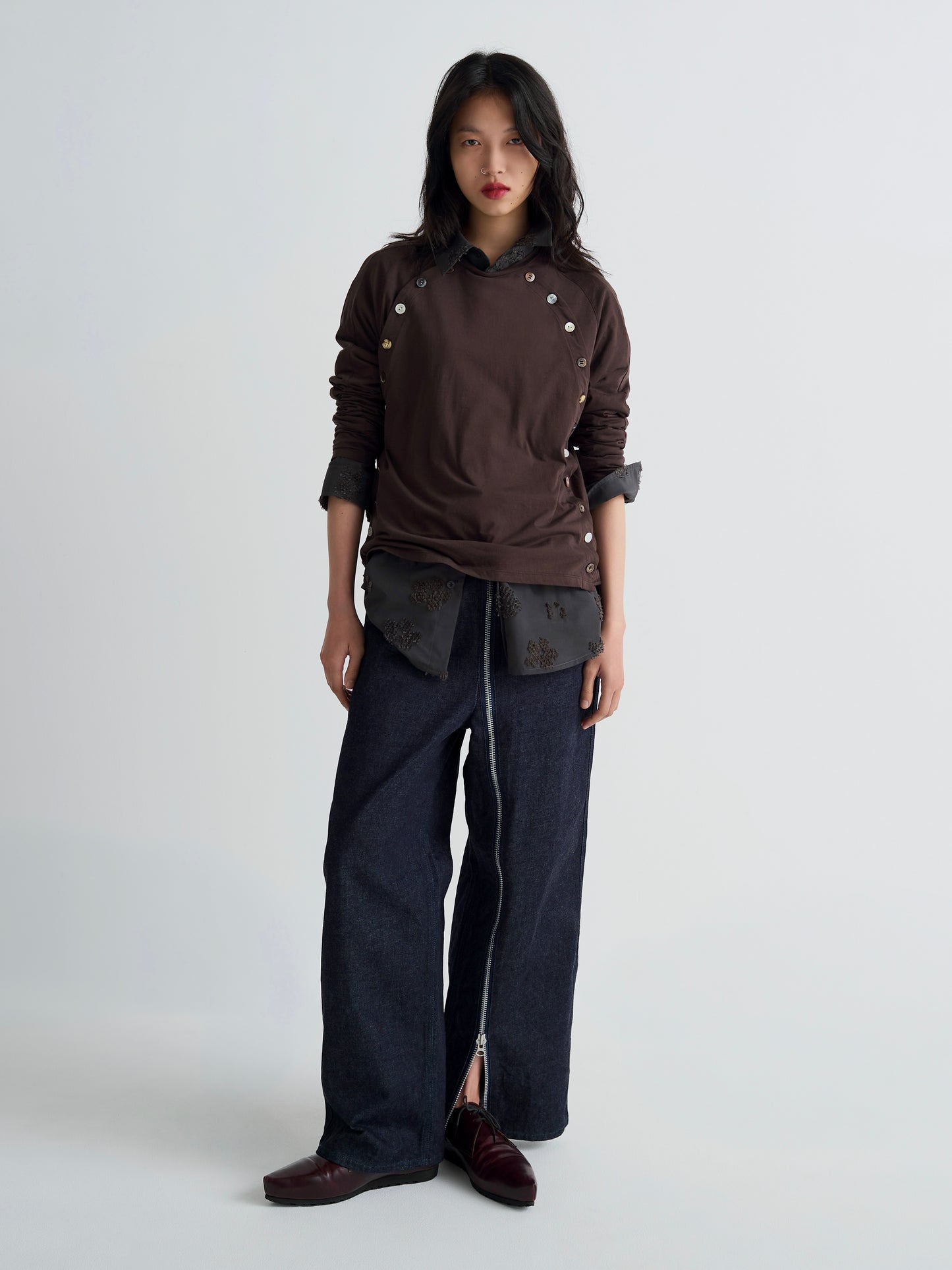 color:BROWN