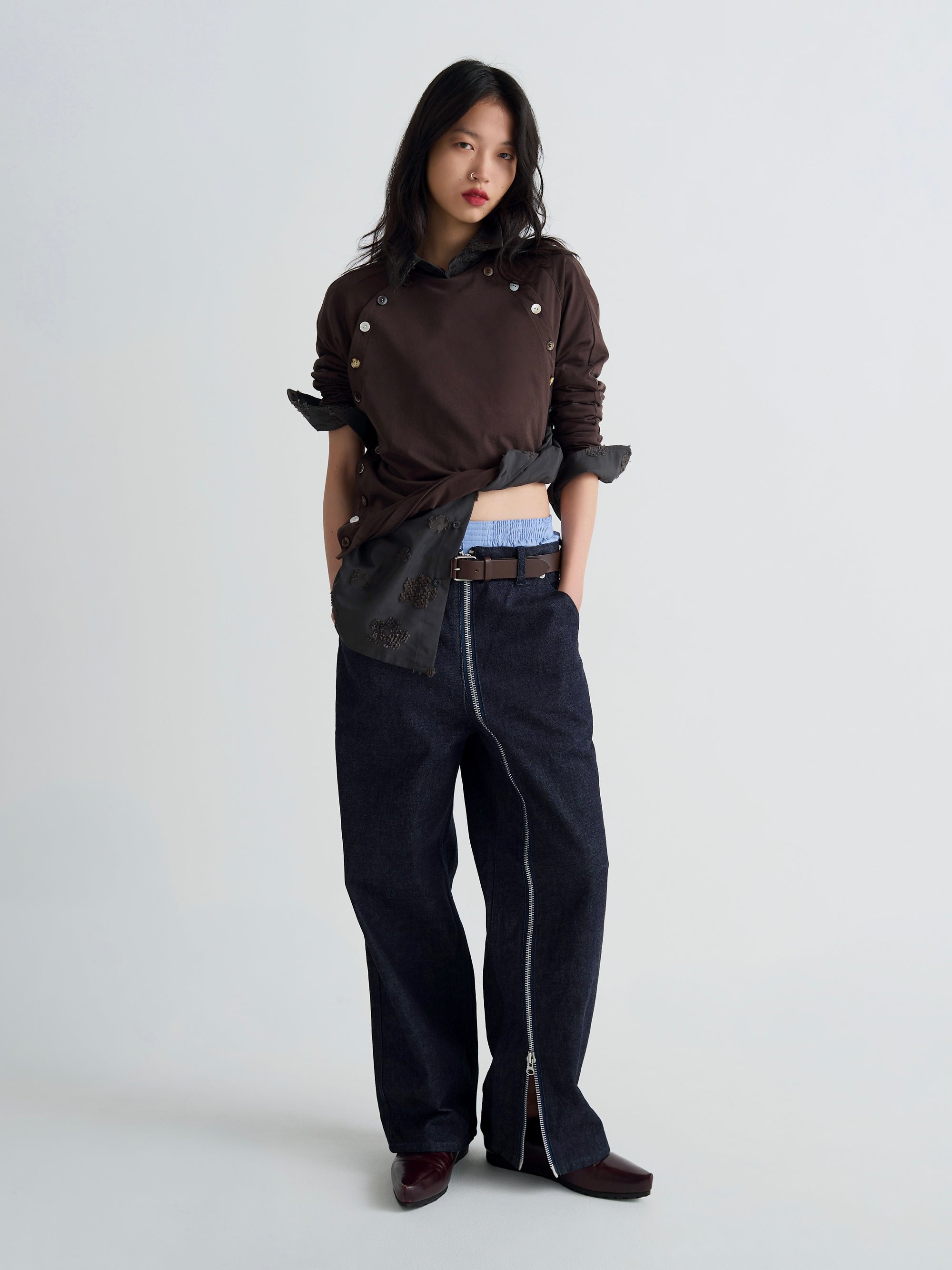 color:BROWN