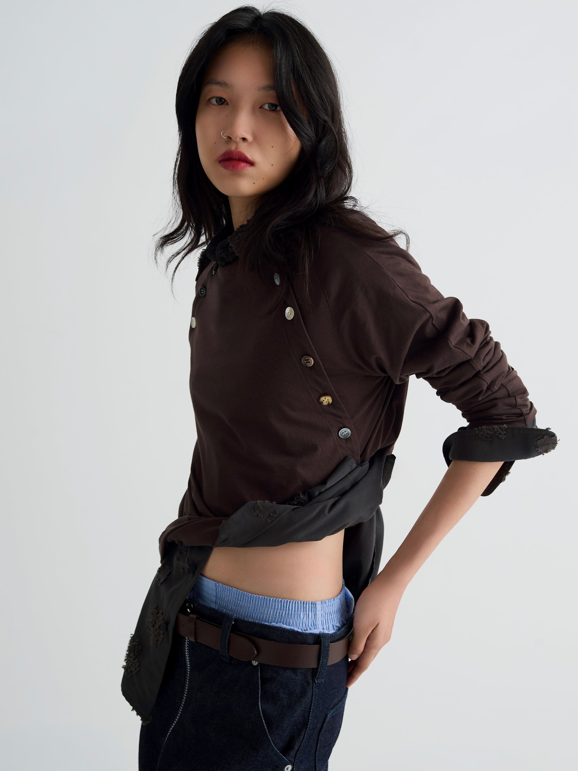 color:BROWN