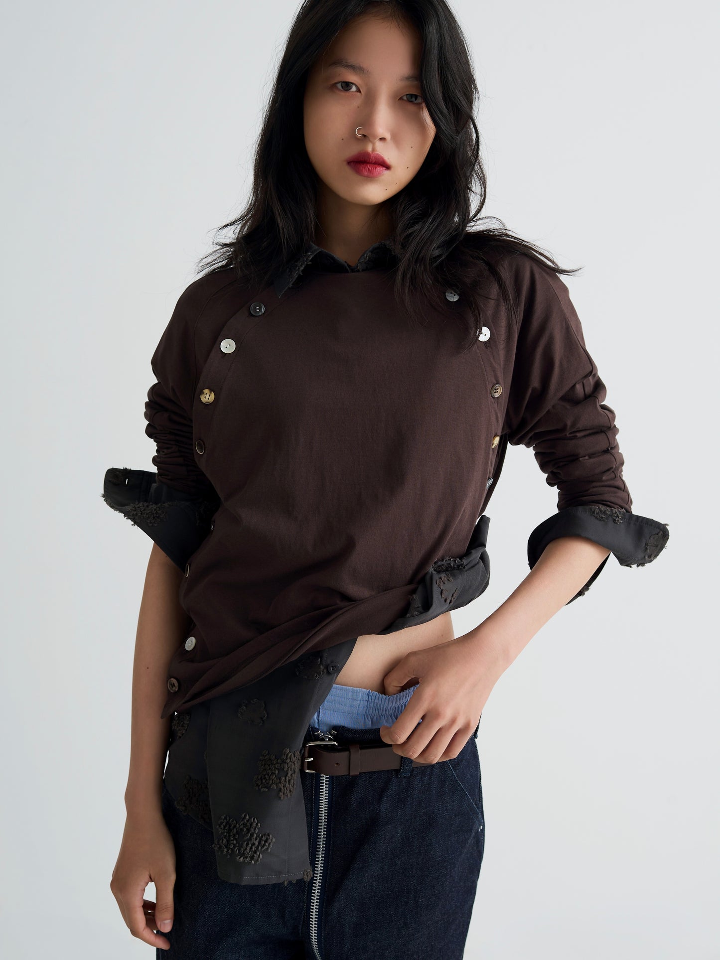 color:BROWN