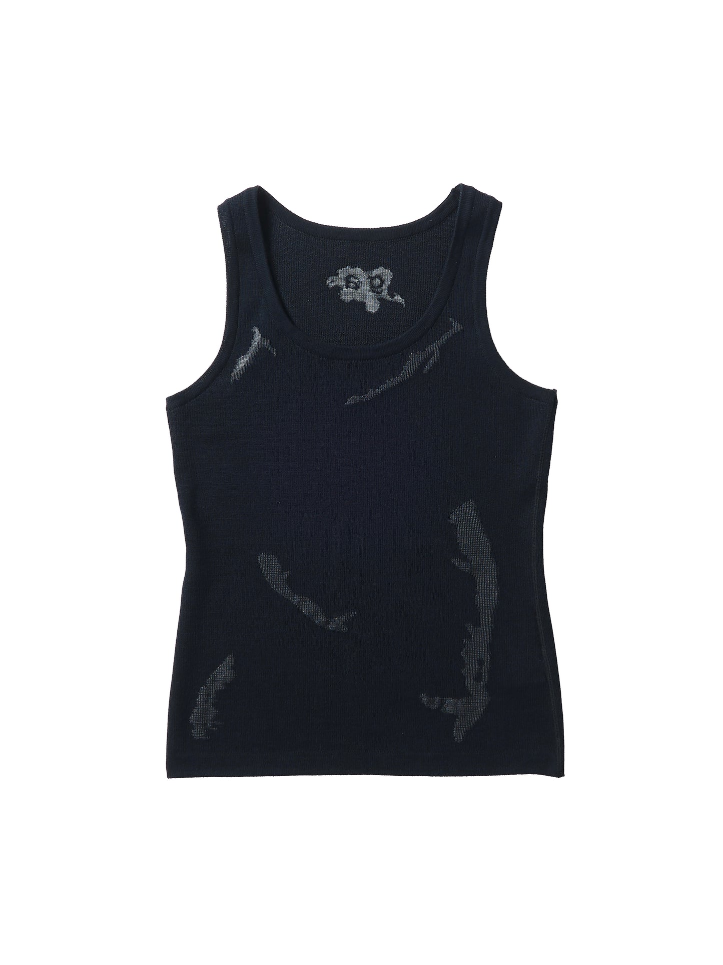 color:BLACK