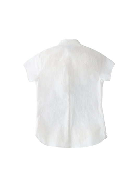 color:WHITE