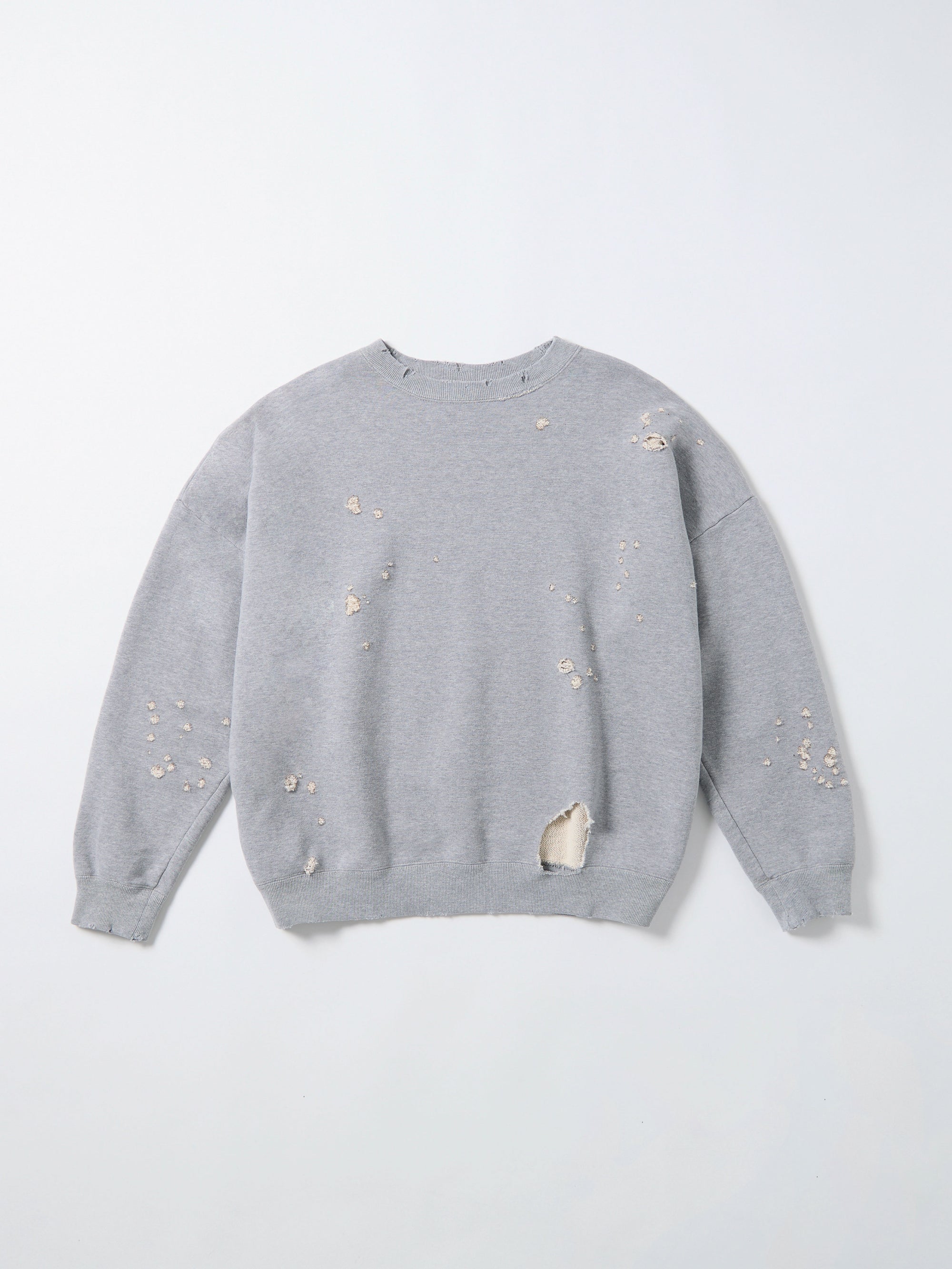 color:GREY