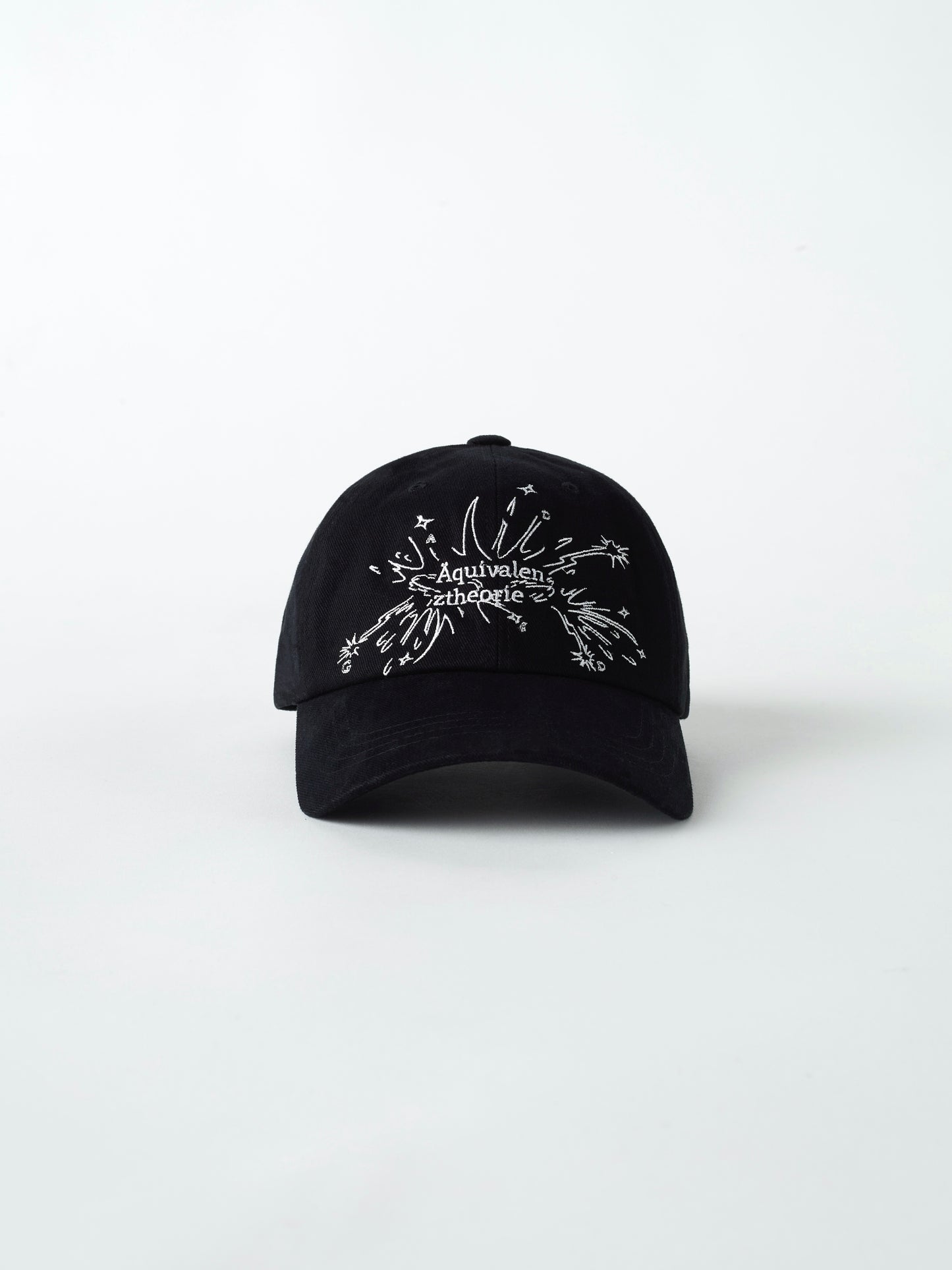 color:BLACK