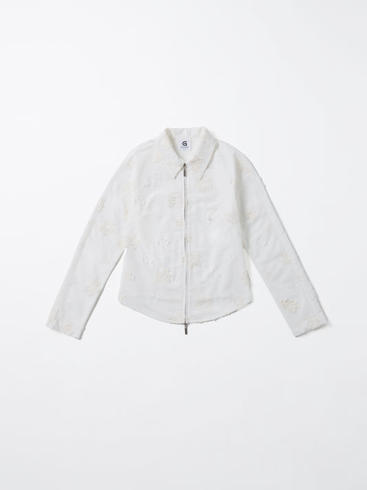 color:WHITE