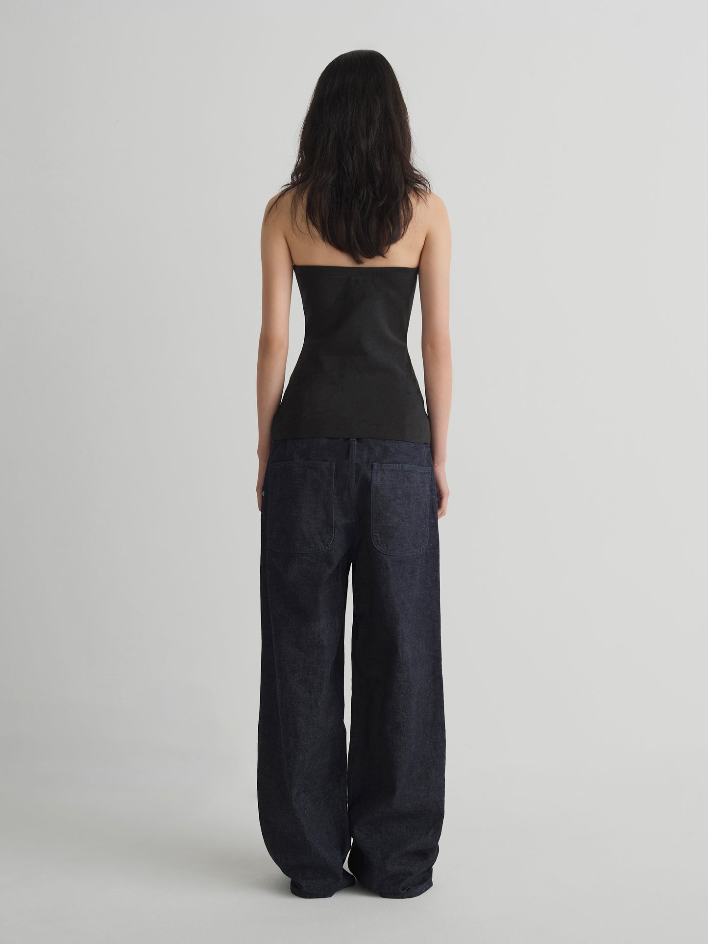 color:INDIGO