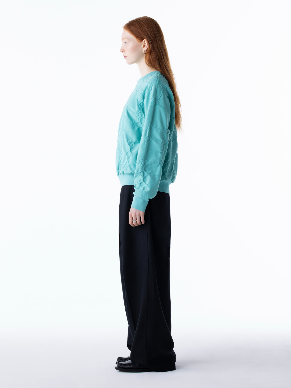 color:MINT