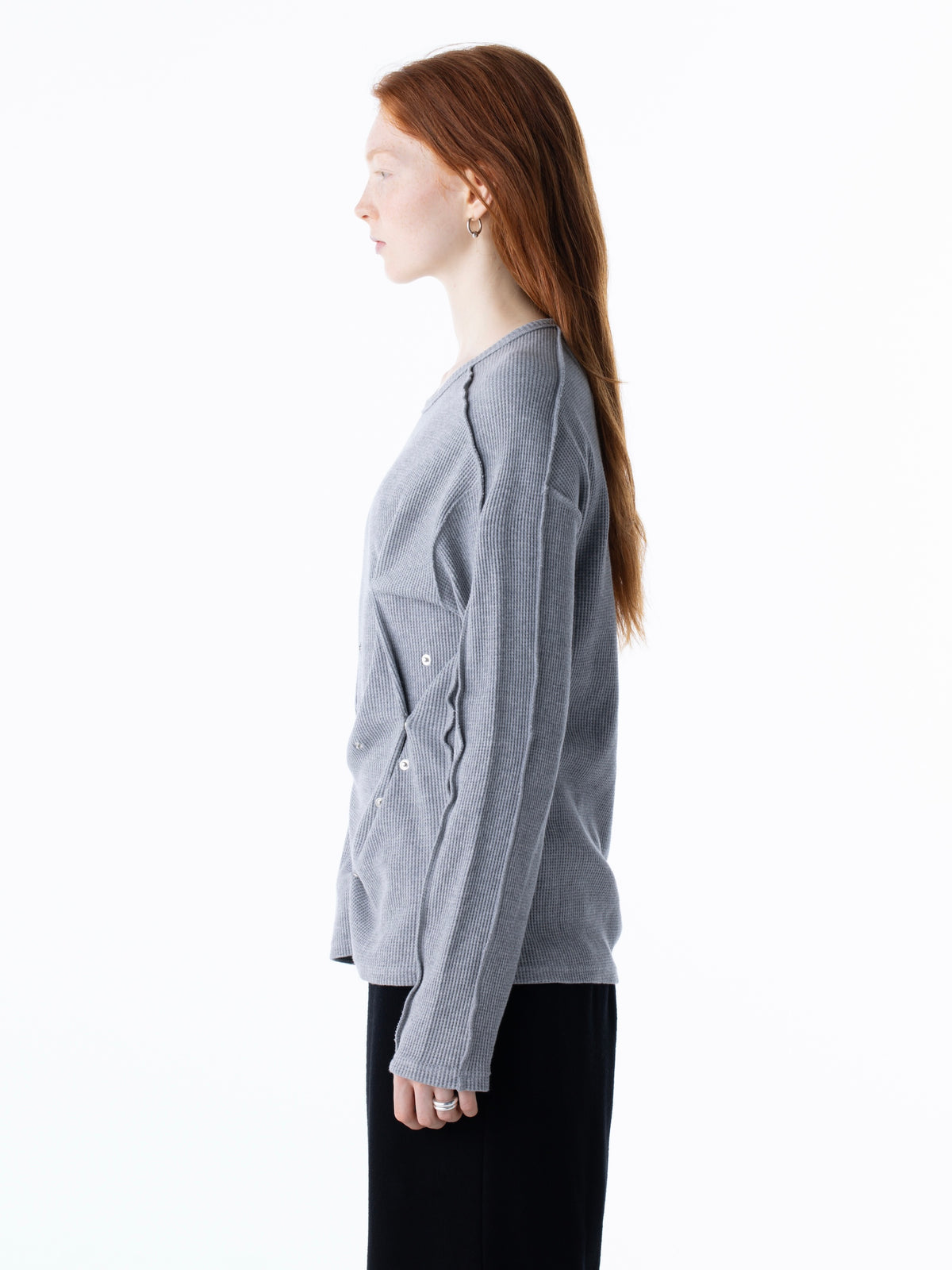 color:GREY