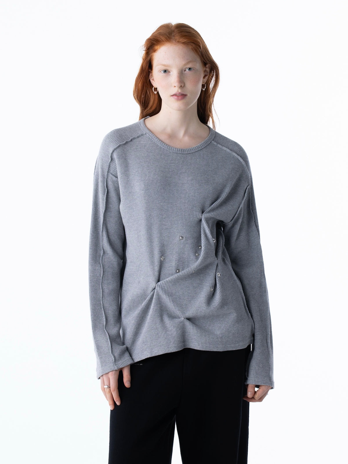 color:GREY