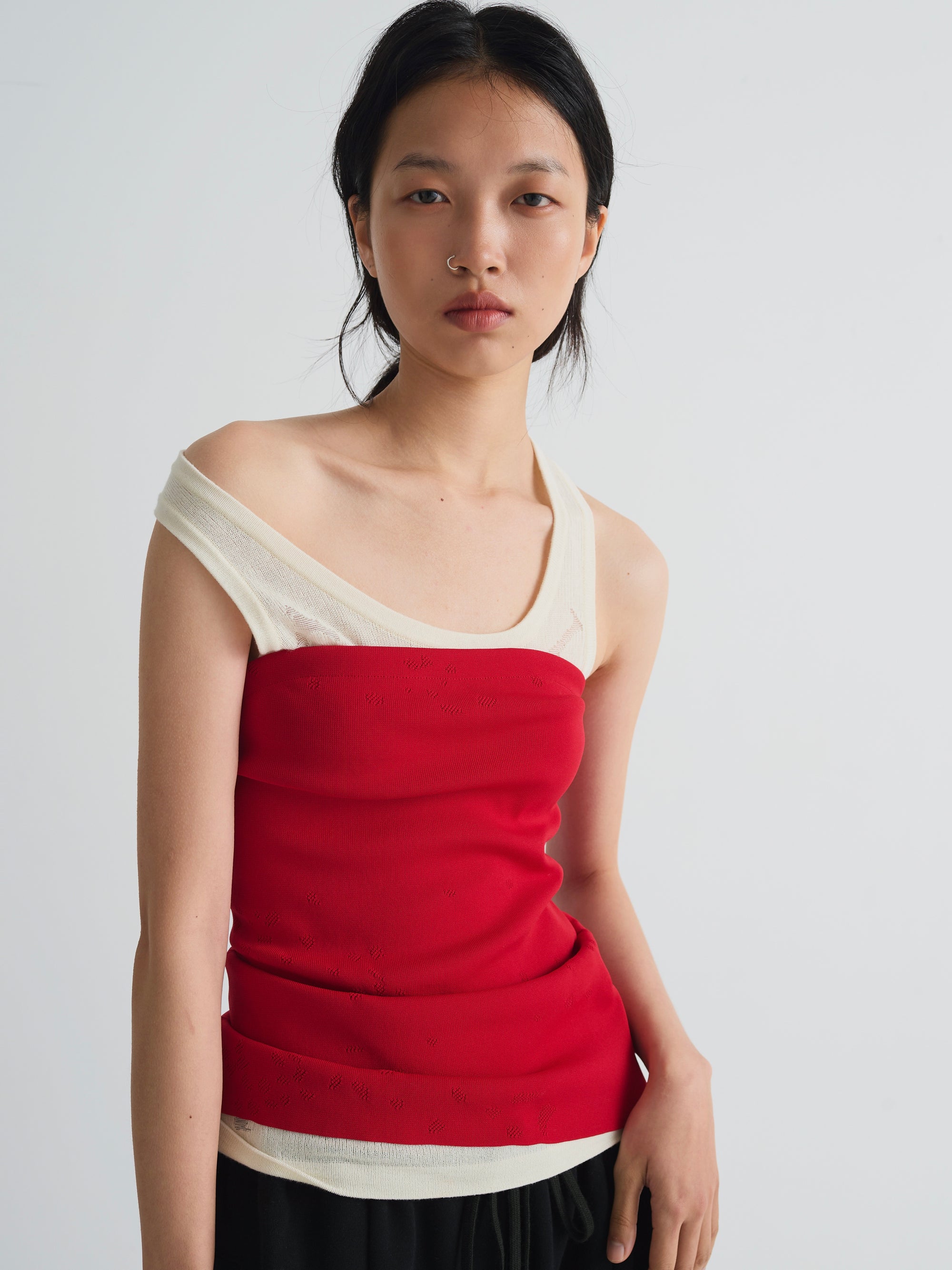 color:RED