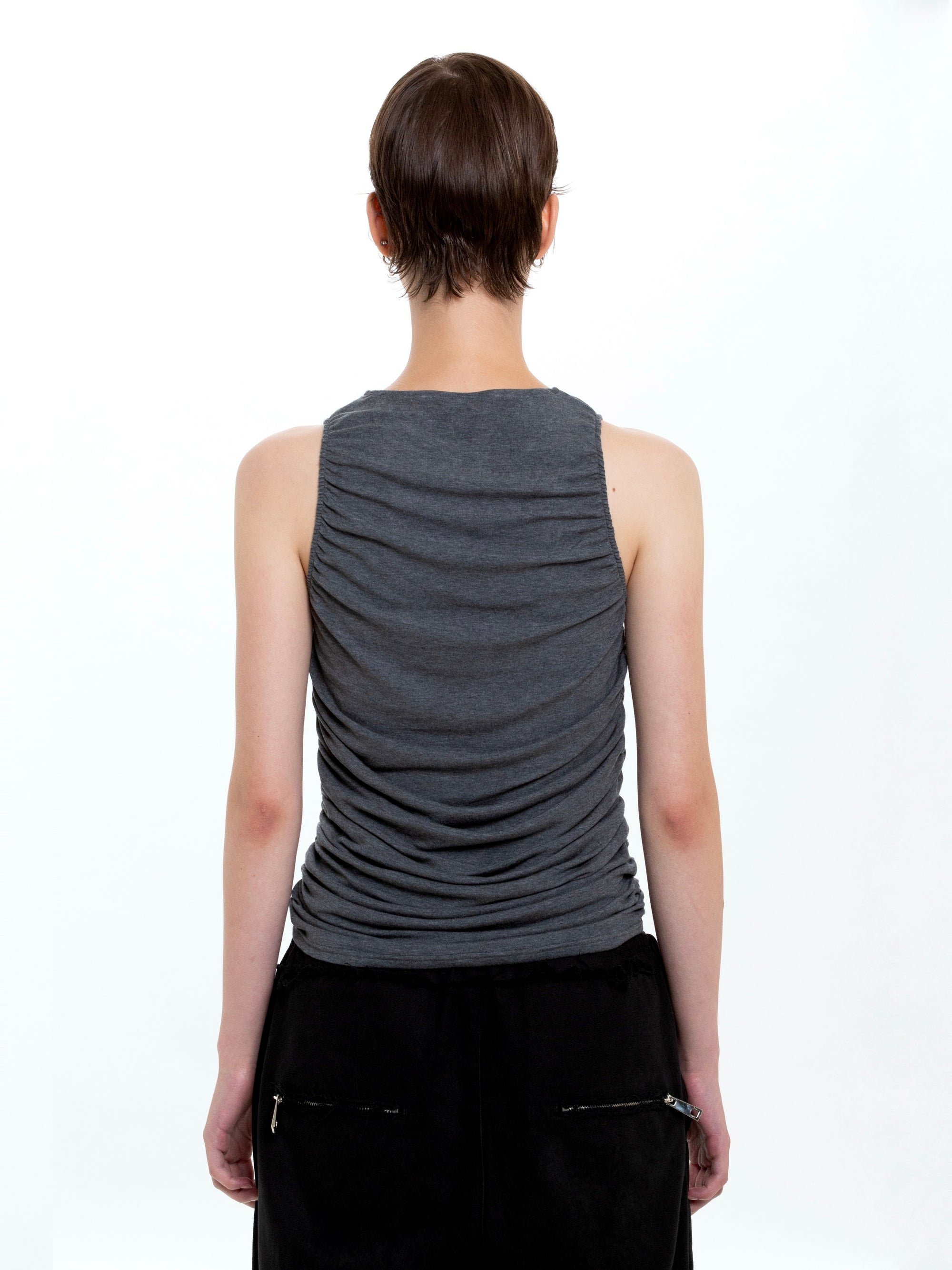 color:GREY