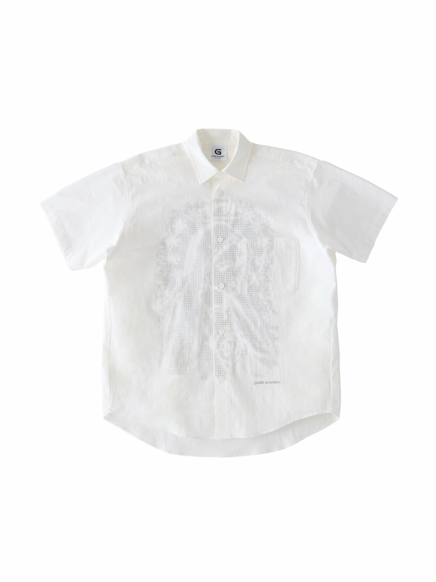 color:WHITE