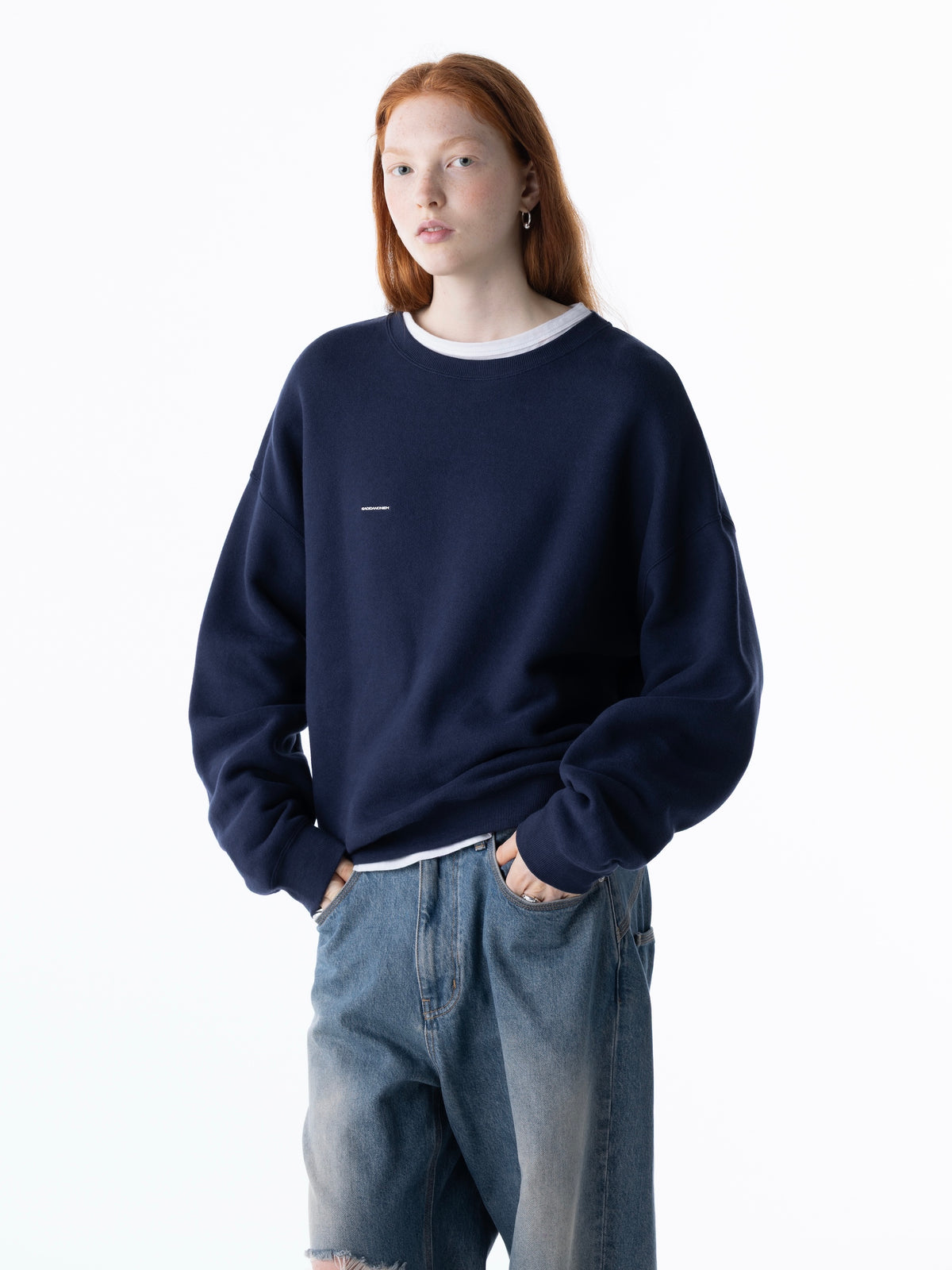 color:NAVY