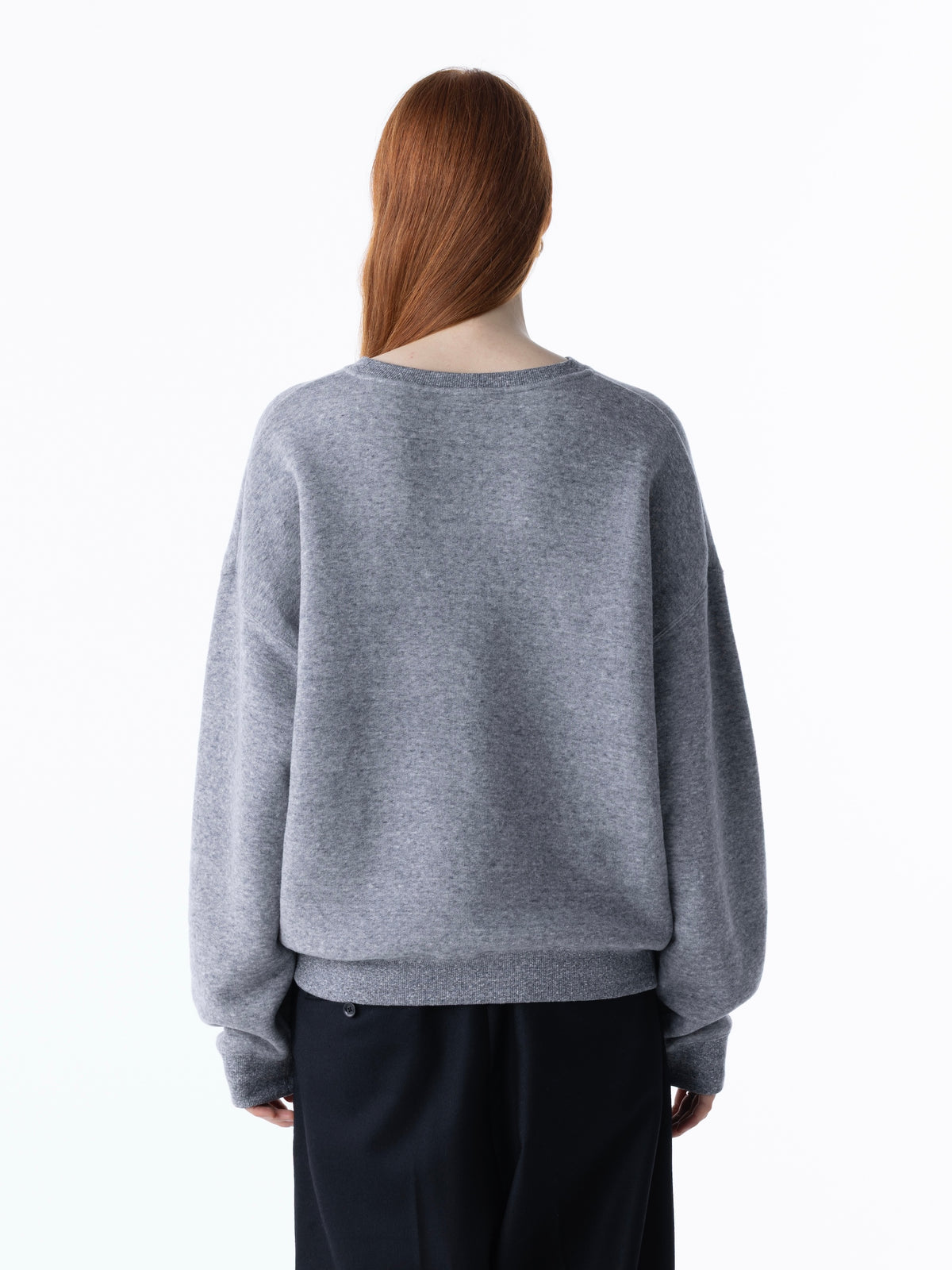 color:GREY