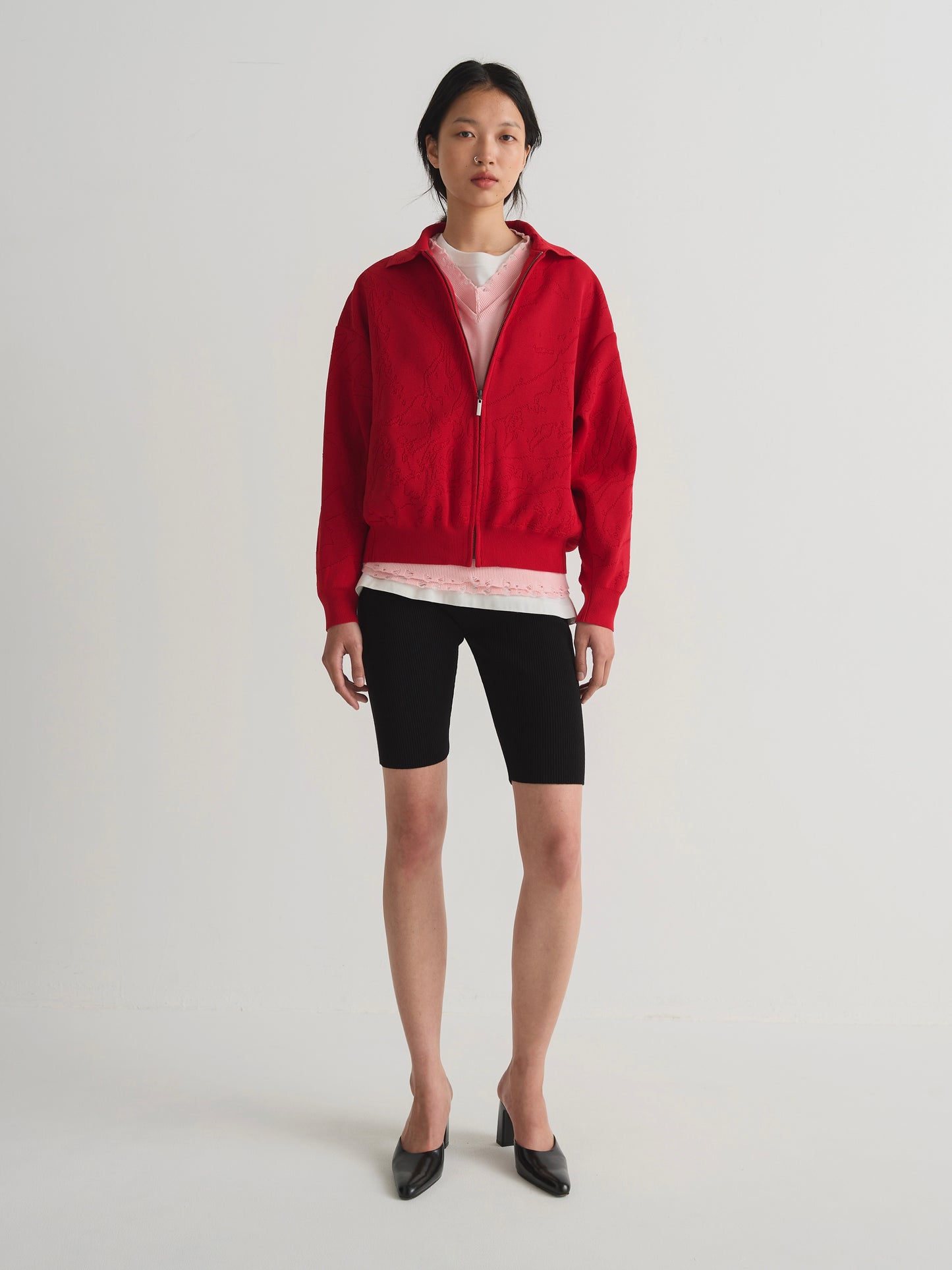 color:RED