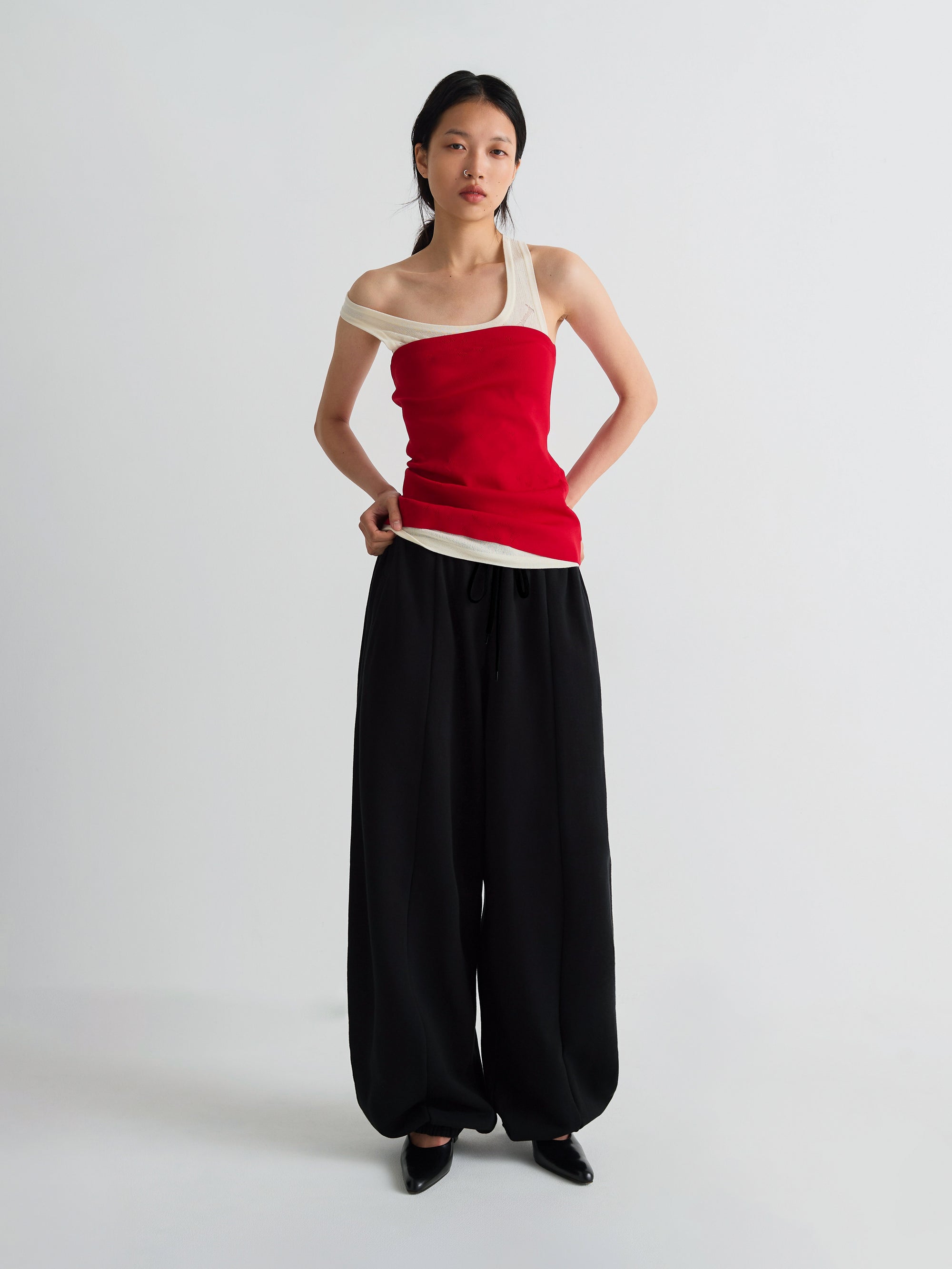 color:RED