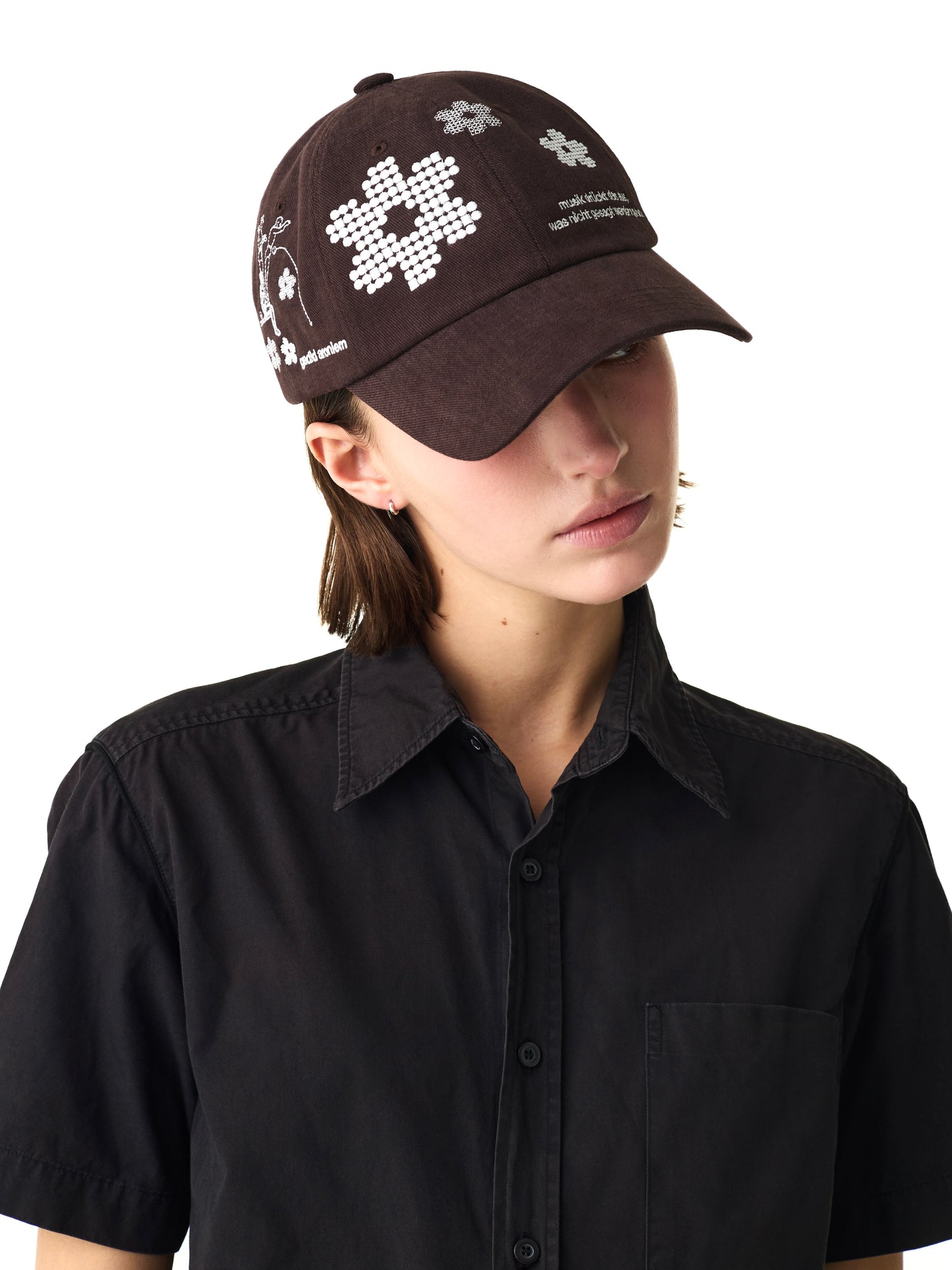 color:BROWN
