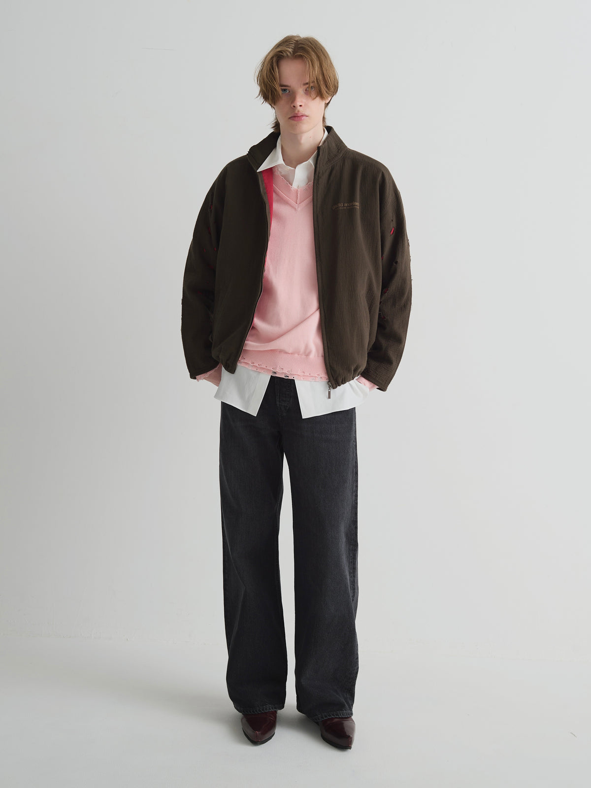 color:BROWN