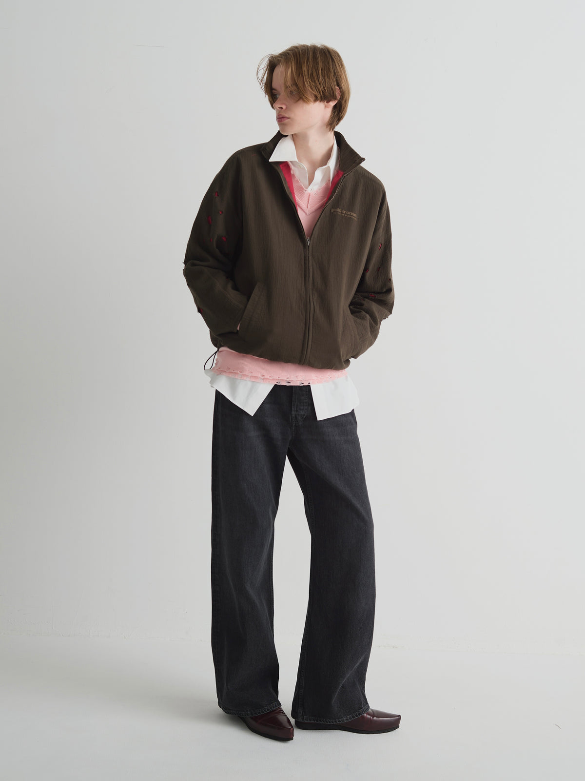 color:BROWN