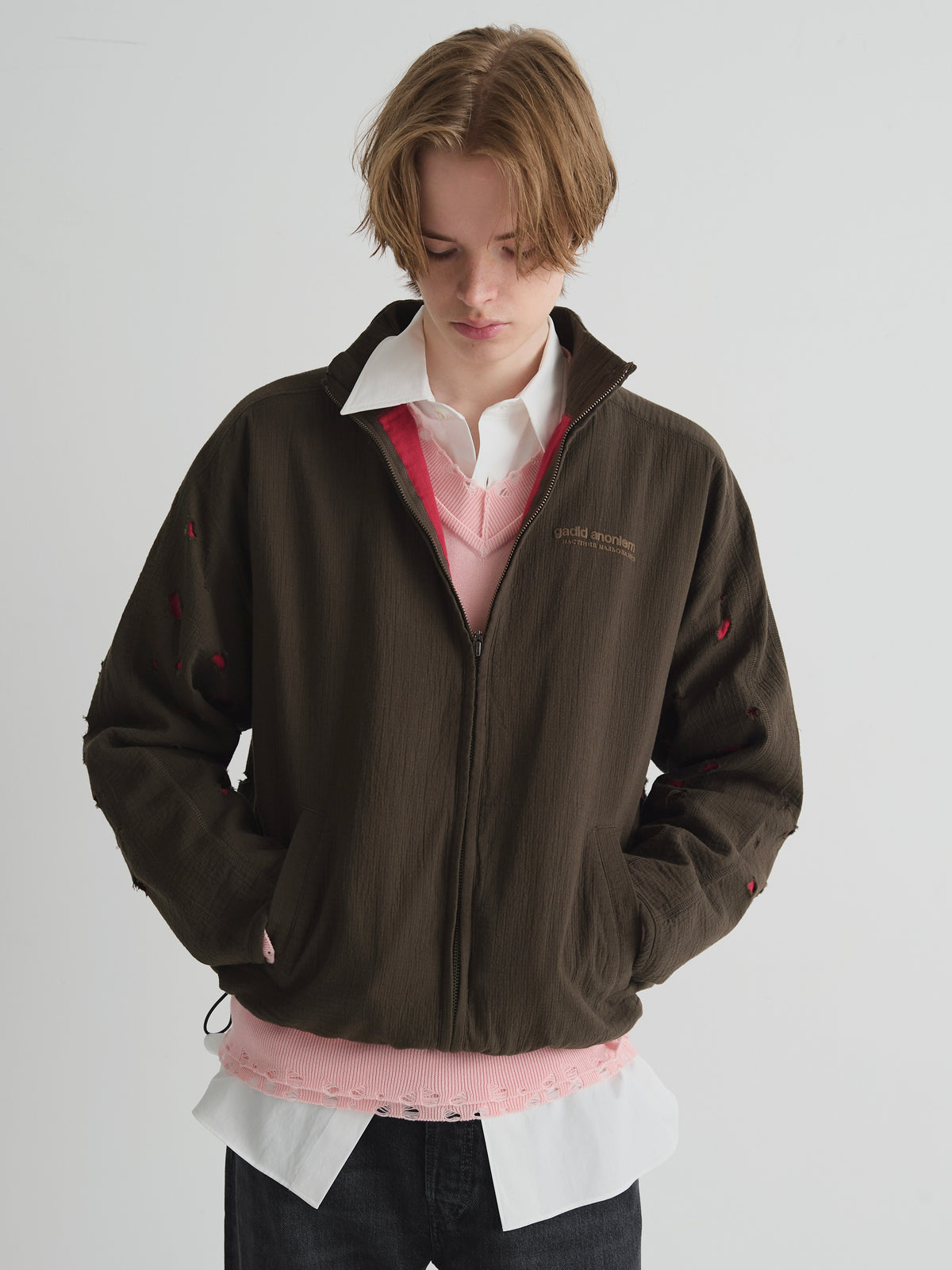 color:BROWN