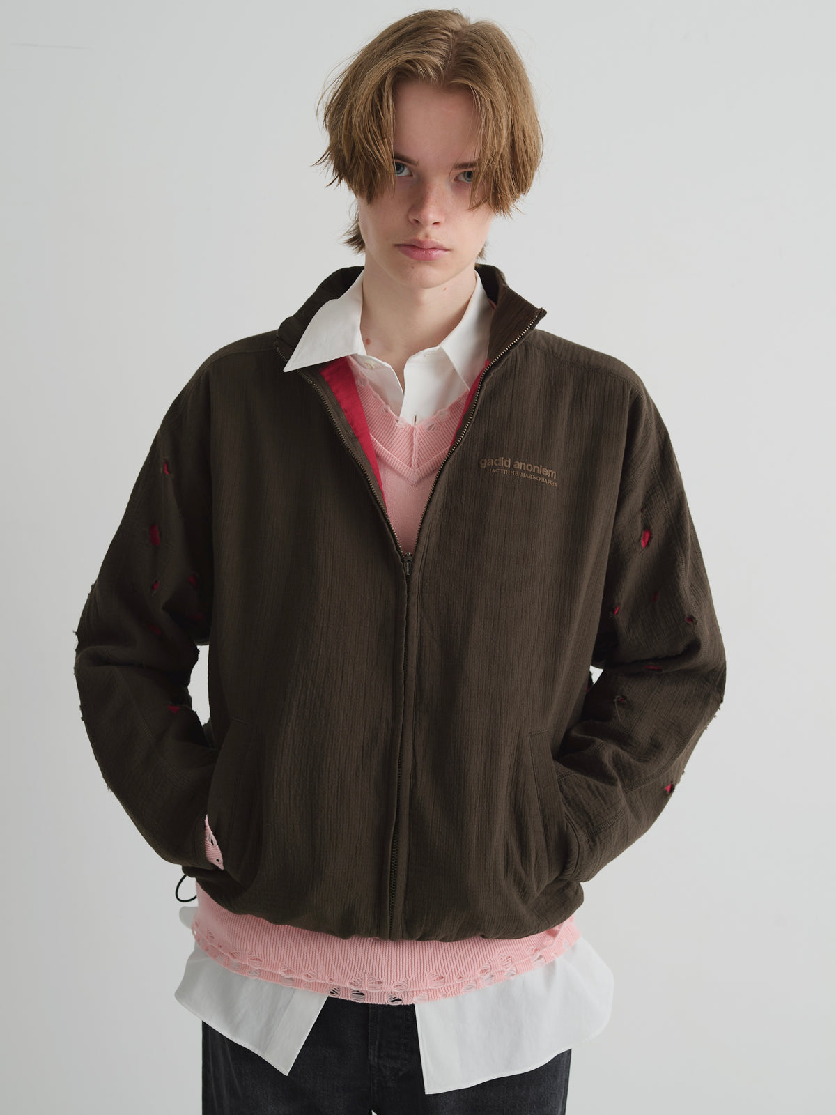 color:BROWN