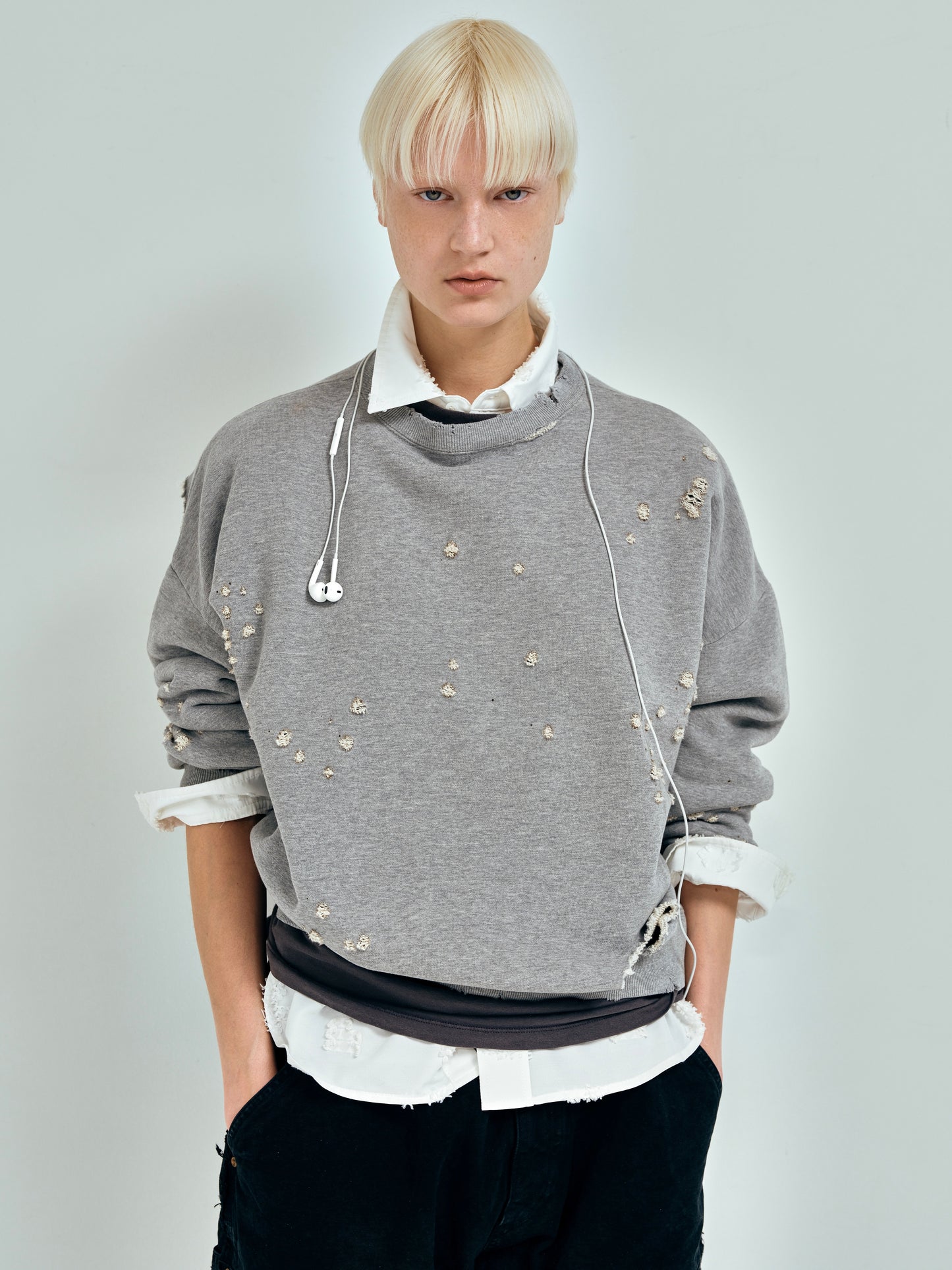 color:GREY